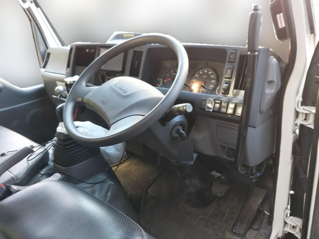 いすゞエルフローダーダンプ小型（2t・3t）[写真25]