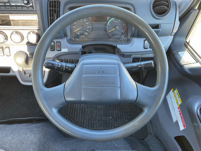 三菱ふそうキャンターセーフティローダー小型（2t・3t）[写真32]