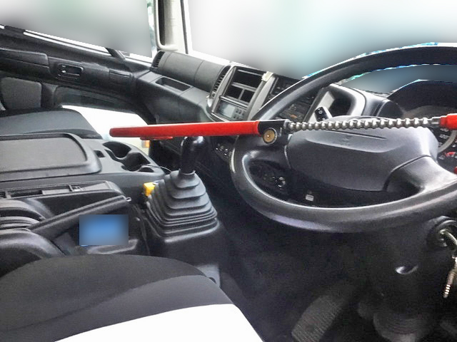 日野レンジャー冷凍車（冷蔵車）中型（4t）[写真19]