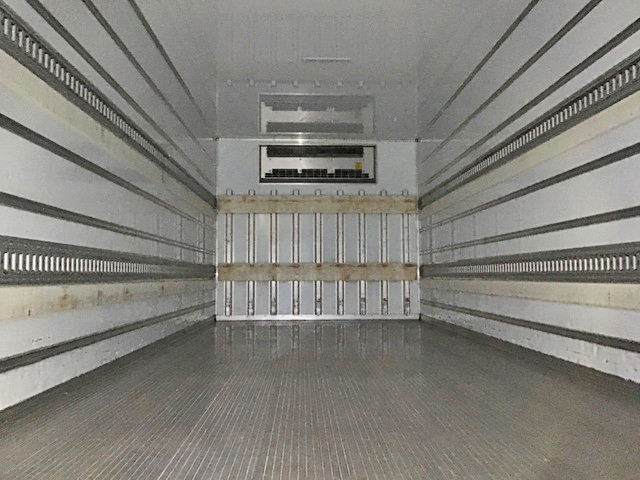 日野レンジャー冷凍車（冷蔵車）中型（4t）[写真05]