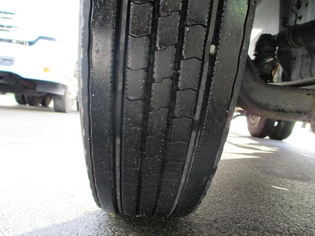 日野レンジャーパッカー車（塵芥車）中型（4t）[写真27]