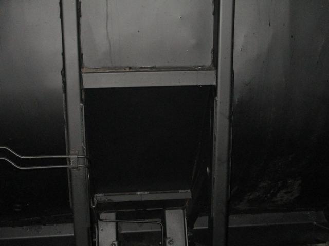 日野レンジャーパッカー車（塵芥車）中型（4t）[写真34]