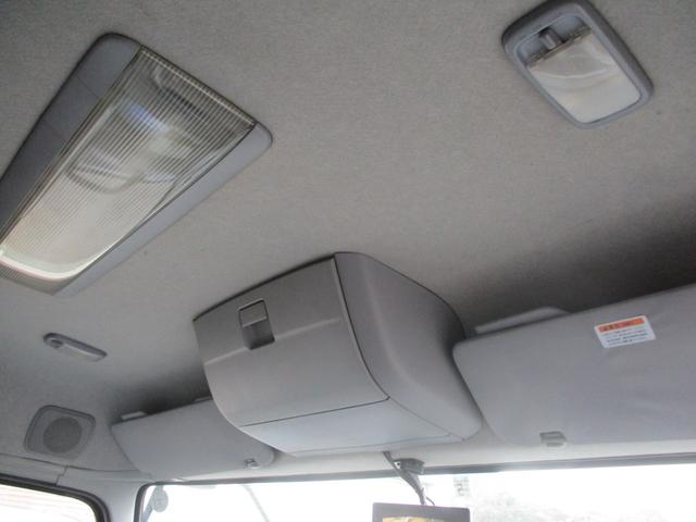 UDトラックスクオンバキュームカー大型（10t）[写真13]