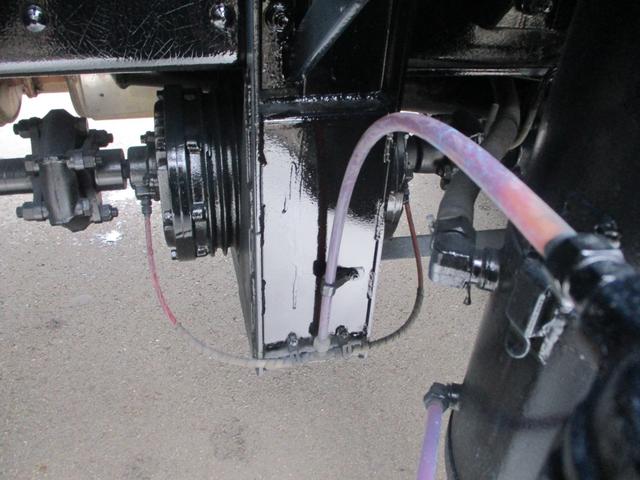 UDトラックスクオンバキュームカー大型（10t）[写真29]