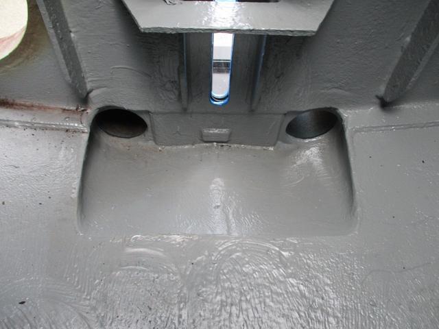 UDトラックスクオンバキュームカー大型（10t）[写真33]