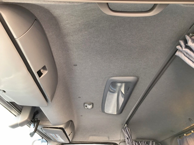 いすゞフォワードアルミウイング中型（4t）[写真32]