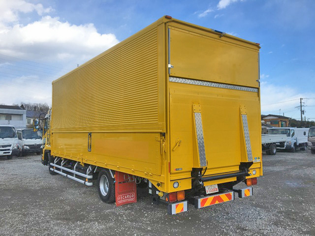 いすゞフォワードアルミウイング中型（4t）[写真04]