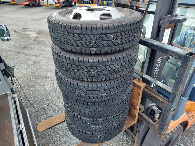 トヨタトヨエース幌車小型（2t・3t）[写真15]