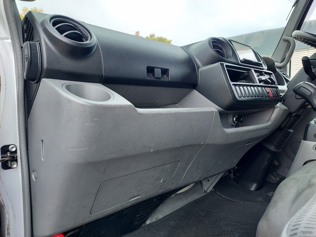 トヨタトヨエース幌車小型（2t・3t）[写真27]