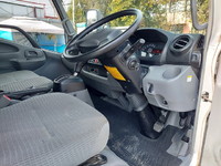 トヨタトヨエース幌車小型（2t・3t）[写真28]