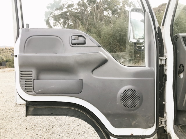 いすゞエルフアルミブロック小型（2t・3t）[写真21]