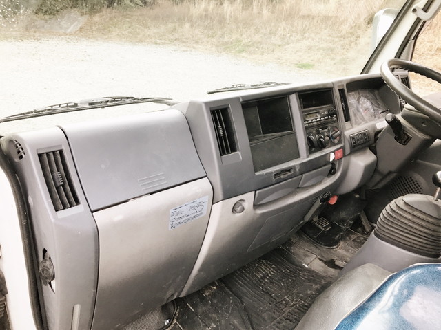 いすゞエルフアルミブロック小型（2t・3t）[写真25]