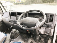 いすゞエルフアルミブロック小型（2t・3t）[写真26]