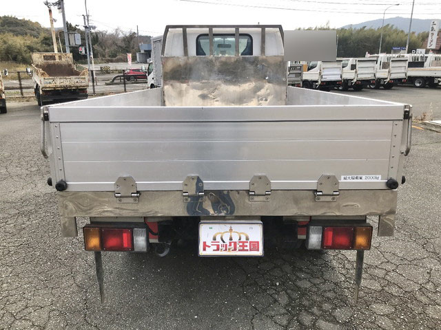 いすゞエルフアルミブロック小型（2t・3t）[写真09]