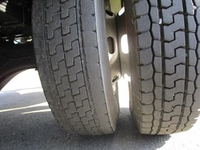 いすゞフォワード高圧洗浄車中型（4t）[写真33]