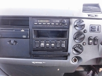 三菱ふそうファイターアルミウイング中型（4t）[写真14]