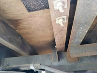 三菱ふそうキャンター平ボディ小型（2t・3t）[写真16]