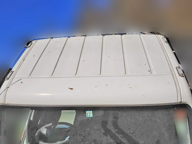 三菱ふそうキャンター平ボディ小型（2t・3t）[写真05]