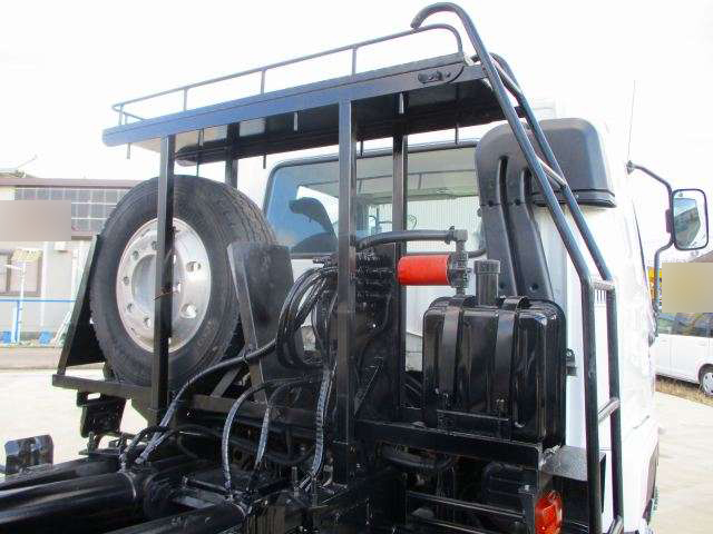 三菱ふそうファイターコンテナ専用車増トン（6t・8t）[写真16]