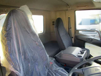 三菱ふそうファイターコンテナ専用車増トン（6t・8t）[写真08]