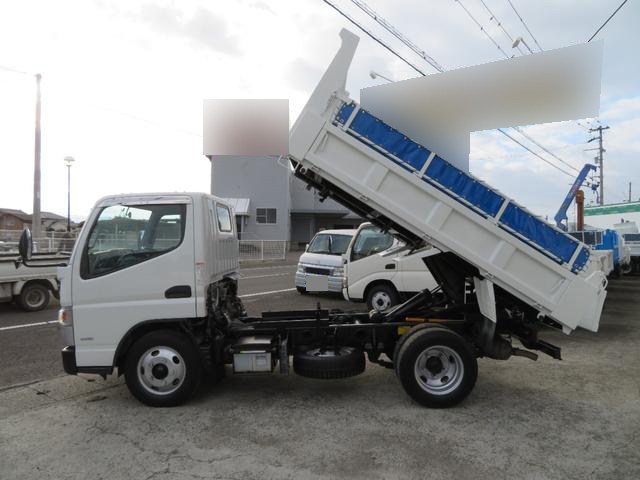 三菱ふそうキャンターダンプ小型（2t・3t）[写真11]