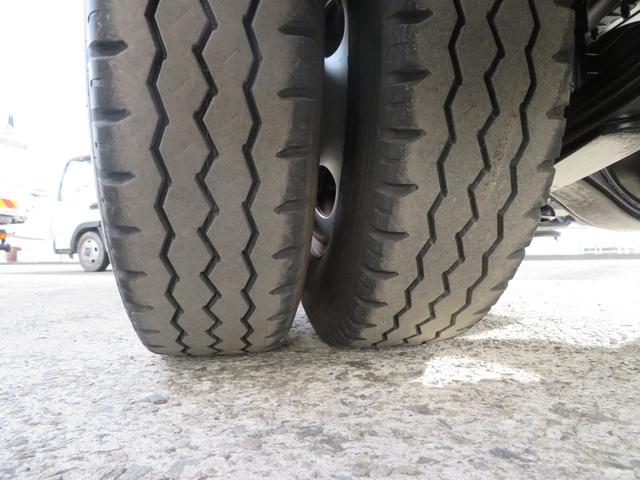 三菱ふそうキャンターダンプ小型（2t・3t）[写真12]