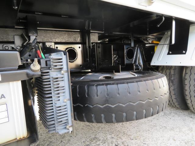 三菱ふそうキャンターダンプ小型（2t・3t）[写真32]