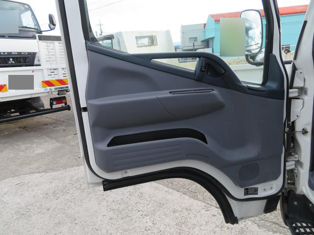 三菱ふそうキャンターダンプ小型（2t・3t）[写真33]