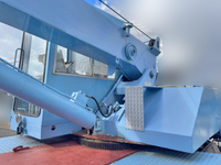 三菱ふそうファイターミニヨントラッククレーン中型（4t）[写真11]