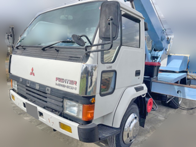 三菱ふそうファイターミニヨントラッククレーン中型（4t）[写真03]