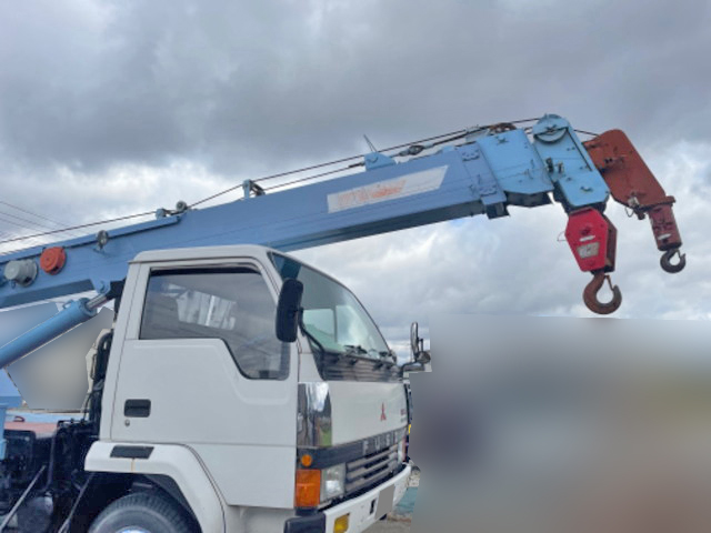 三菱ふそうファイターミニヨントラッククレーン中型（4t）[写真09]