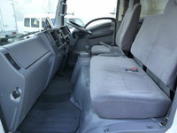 日産アトラスパネルバン小型（2t・3t）[写真13]