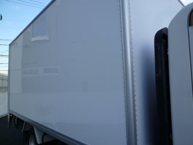 日産アトラスパネルバン小型（2t・3t）[写真20]