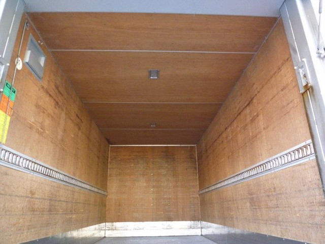 日産アトラスパネルバン小型（2t・3t）[写真23]