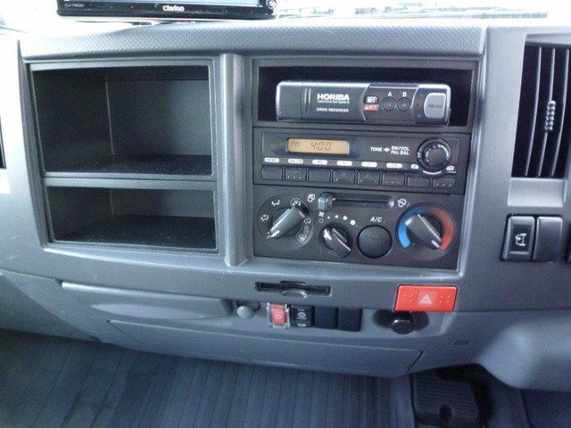 日産アトラスパネルバン小型（2t・3t）[写真06]