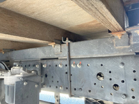 三菱ふそうキャンター幌車小型（2t・3t）[写真23]