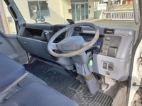 三菱ふそうキャンター幌車小型（2t・3t）[写真35]