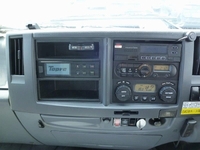 いすゞフォワード冷凍車（冷蔵車）中型（4t）[写真18]