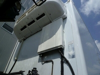 いすゞフォワード冷凍車（冷蔵車）中型（4t）[写真28]