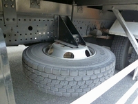 いすゞフォワード冷凍車（冷蔵車）中型（4t）[写真30]