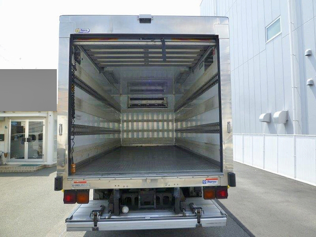 いすゞフォワード冷凍車（冷蔵車）中型（4t）[写真08]