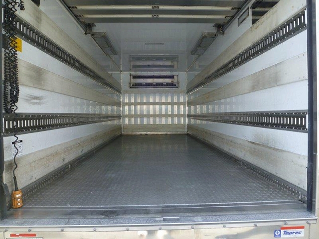 いすゞフォワード冷凍車（冷蔵車）中型（4t）[写真09]