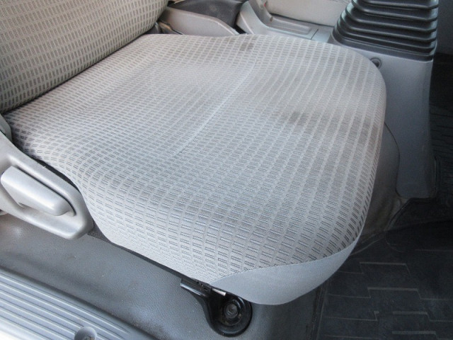 トヨタダイナアルミバン小型（2t・3t）[写真28]