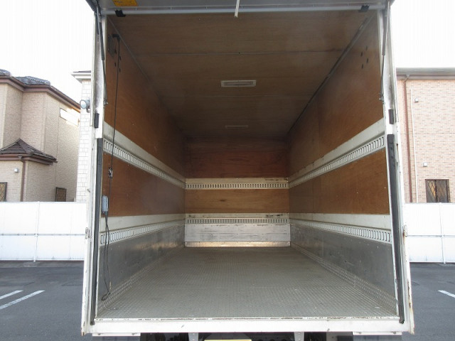 トヨタダイナアルミバン小型（2t・3t）[写真08]