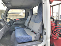 三菱ふそうキャンタークレーン3段小型（2t・3t）[写真32]