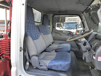 三菱ふそうキャンタークレーン3段小型（2t・3t）[写真34]