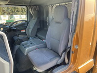 いすゞフォワードアルミブロック増トン（6t・8t）[写真31]