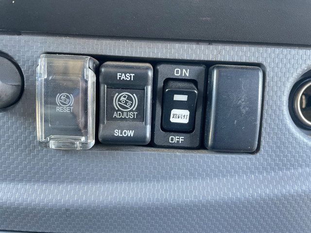 いすゞフォワードアルミブロック増トン（6t・8t）[写真38]