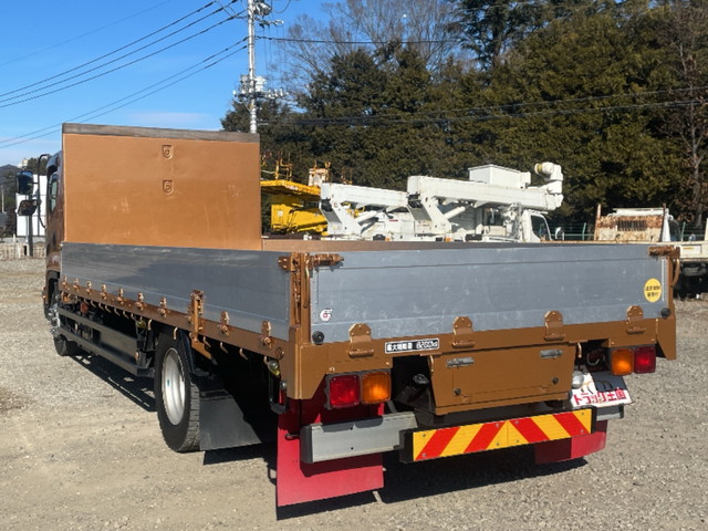 いすゞフォワードアルミブロック増トン（6t・8t）[写真04]