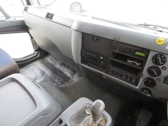 三菱ふそうファイターセルフローダー増トン（6t・8t）[写真14]